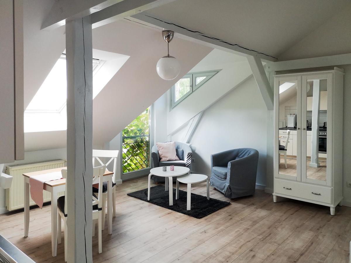 Apartamento Gutshof Gross Behnkenhagen Exterior foto